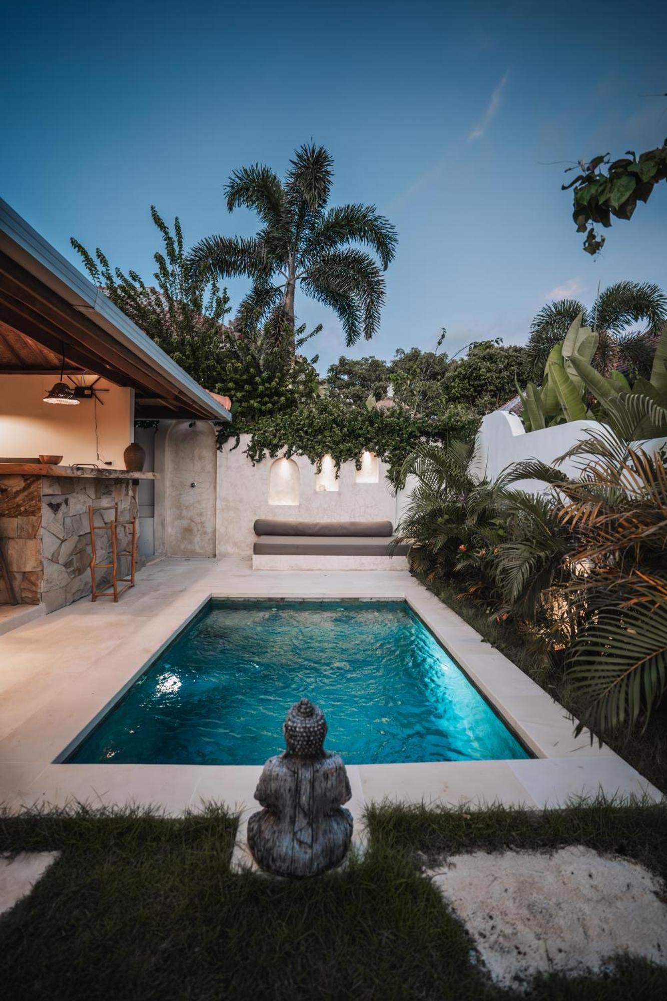 La Kreyiol Bed & Breakfast Uluwatu  Exterior photo