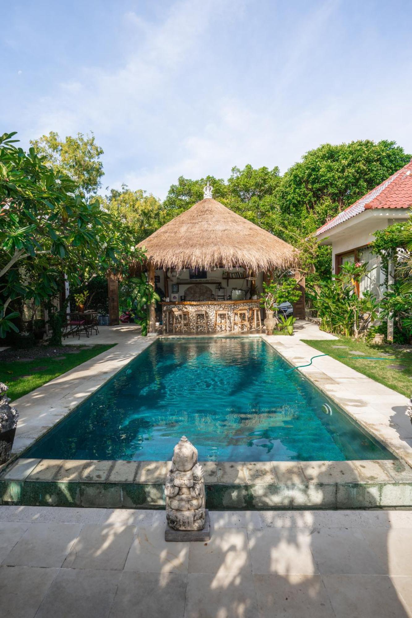 La Kreyiol Bed & Breakfast Uluwatu  Exterior photo