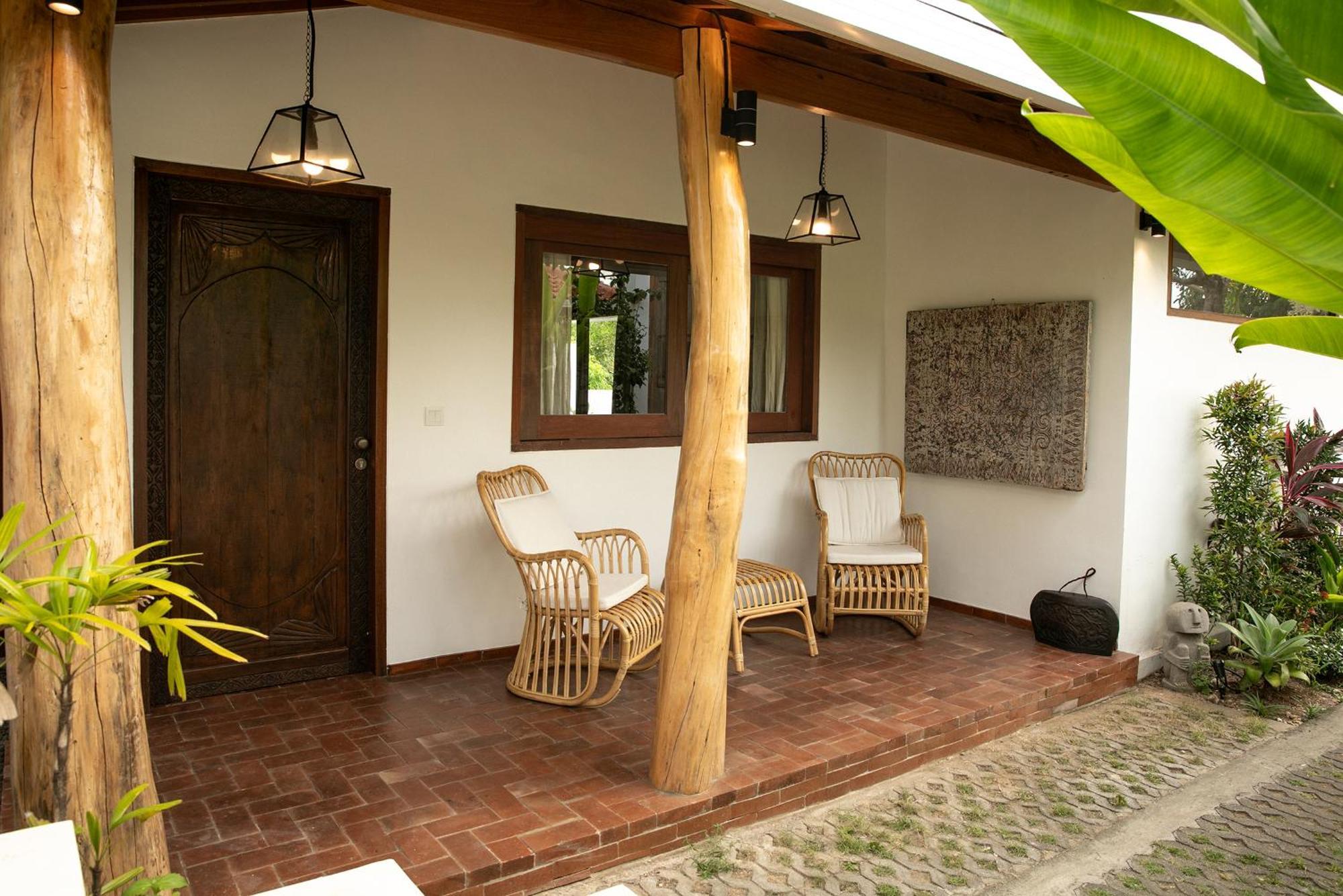 La Kreyiol Bed & Breakfast Uluwatu  Exterior photo